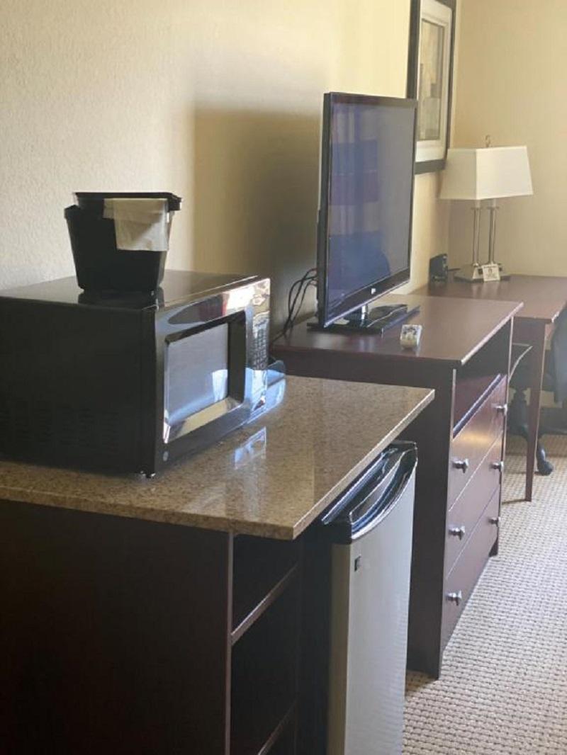 Americinn By Wyndham Oshkosh Exteriör bild