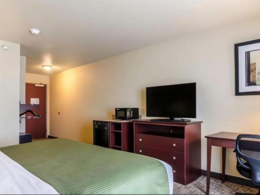 Americinn By Wyndham Oshkosh Exteriör bild