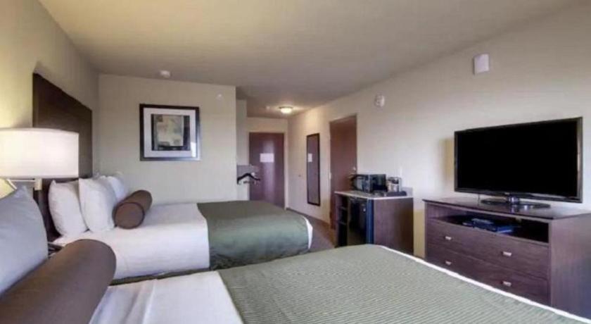 Americinn By Wyndham Oshkosh Exteriör bild