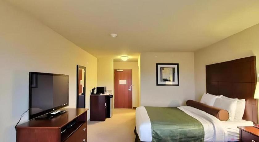 Americinn By Wyndham Oshkosh Exteriör bild