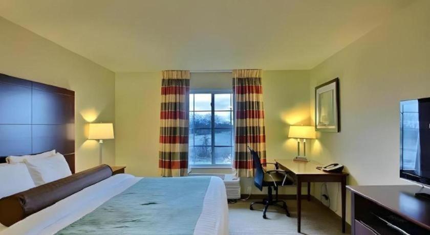 Americinn By Wyndham Oshkosh Exteriör bild